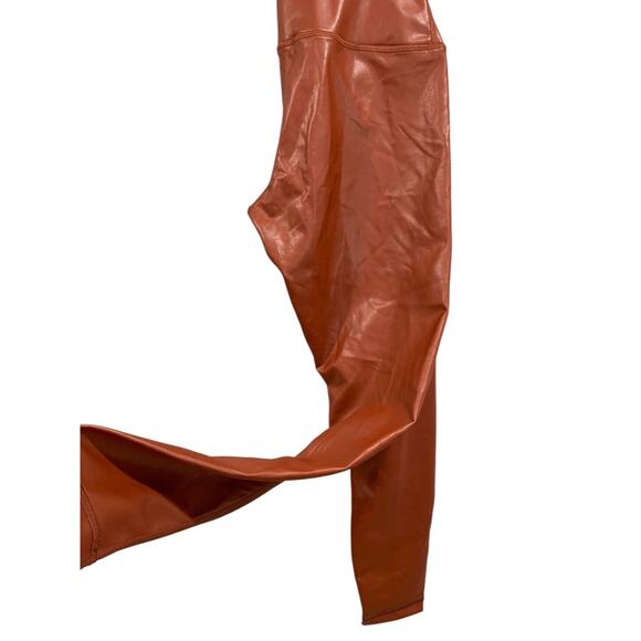 Small 90 Degree by Reflex Rust Faux Leather Leggings Womens - Picture 5 of 6